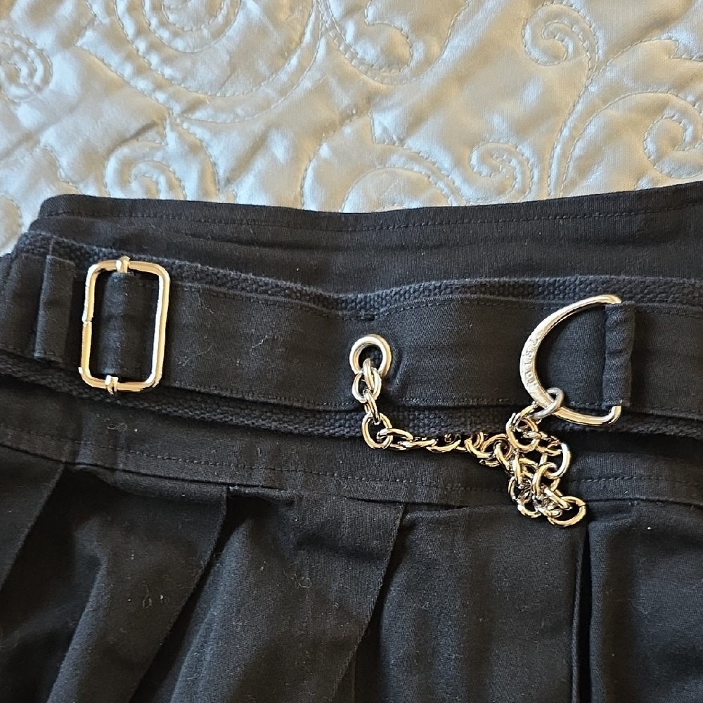 TRIPPNYC Black Pleated Skirt with Chain - Picture 5 of 6